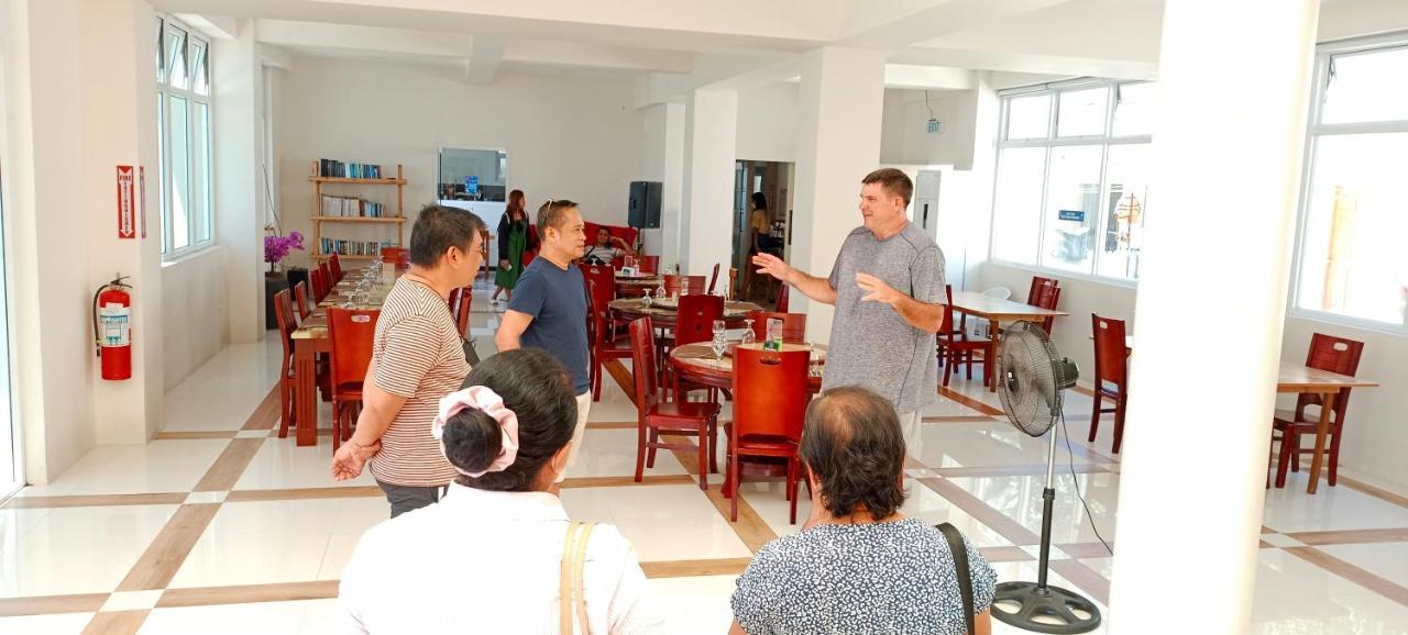 Hotel Eight Fifty Jagna المظهر الخارجي الصورة
